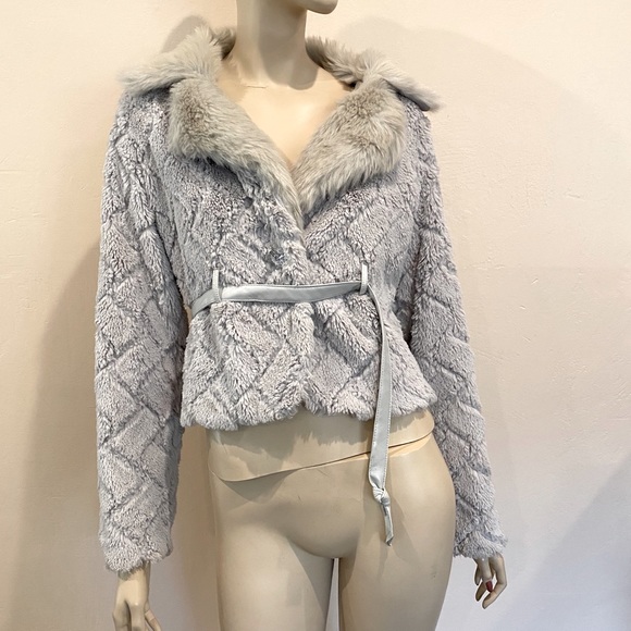 Plush coat - Picture 3 of 4